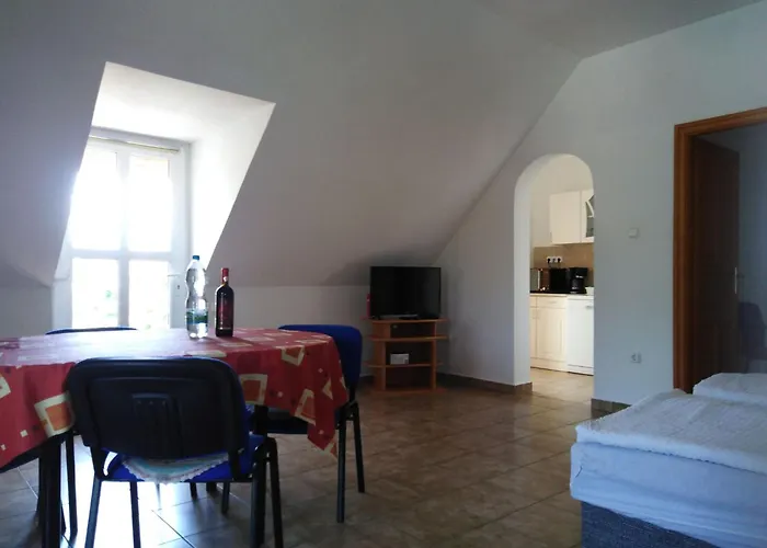 Am By Interhome Hébergement de vacances Balatonmáriafürdő